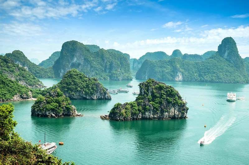 Waters of Ha Long Bang